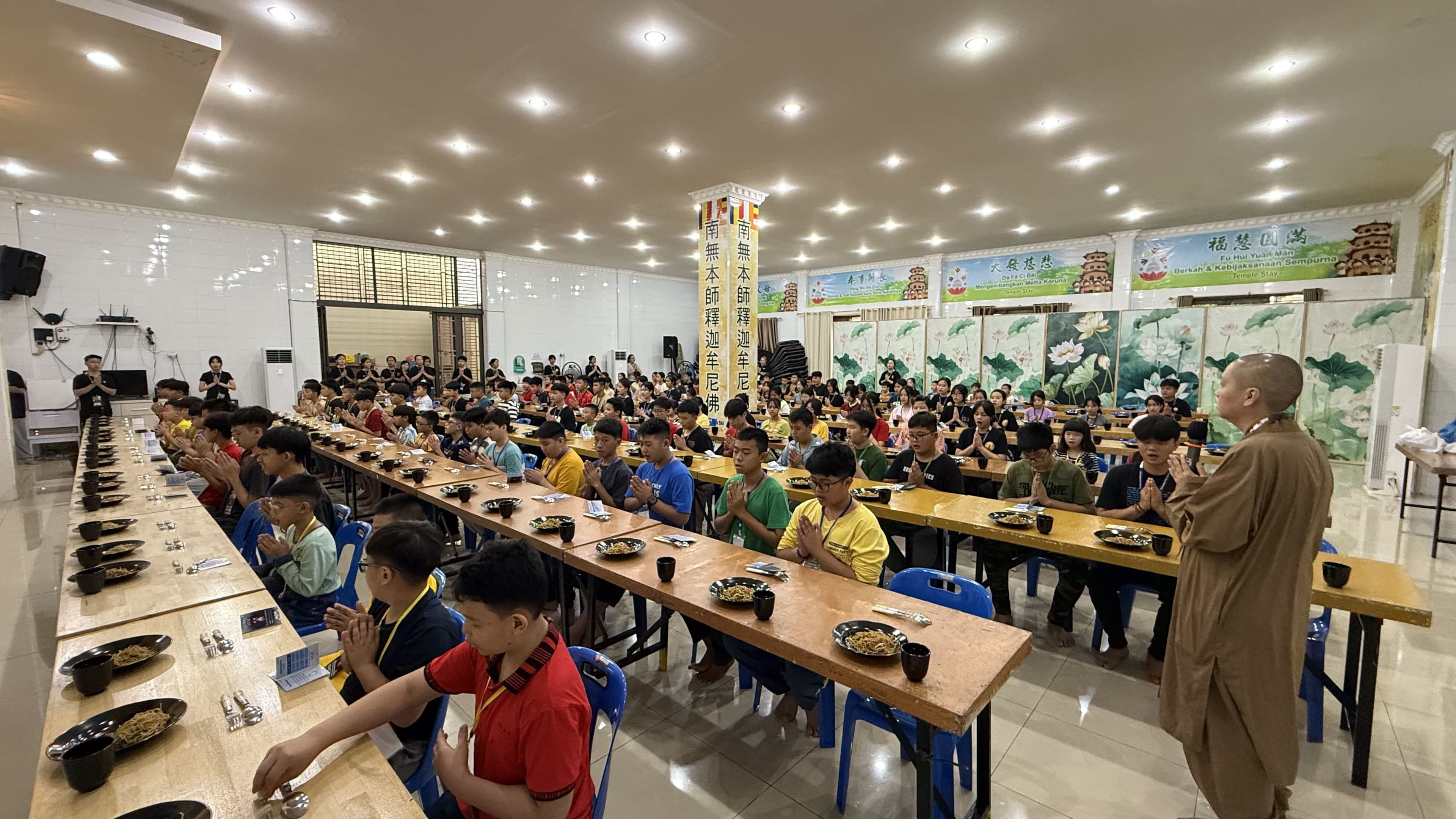 PMVVVG bersama di vihara